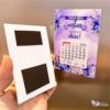 50 Calendarios de Geladeira 2025 Coleção Flores Lilás - Image 3