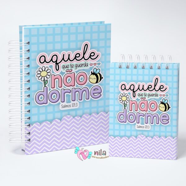 Kit Presente Caderno + Bloco + Caneta + Caixa - Aquele que Te Guarda Não Dorme