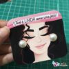 50 Brincos de Pérolas + 50 Card Mimo Mulheres